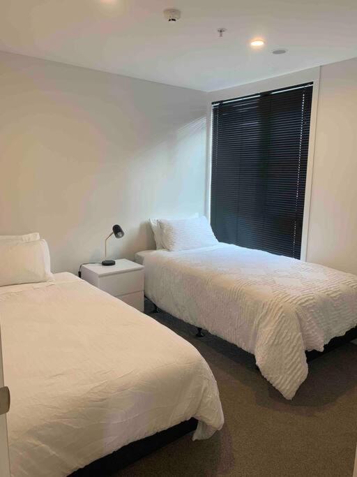 2 Bedrooms Apprtmt Plus Underground Parking In Cbd Christchurch Exteriér fotografie