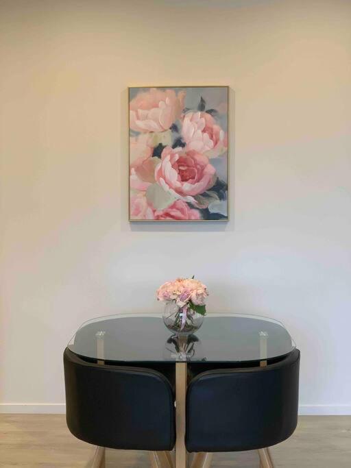 2 Bedrooms Apprtmt Plus Underground Parking In Cbd Christchurch Exteriér fotografie