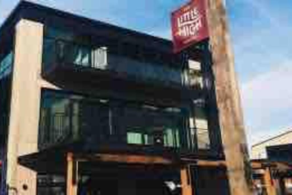 2 Bedrooms Apprtmt Plus Underground Parking In Cbd Christchurch Exteriér fotografie