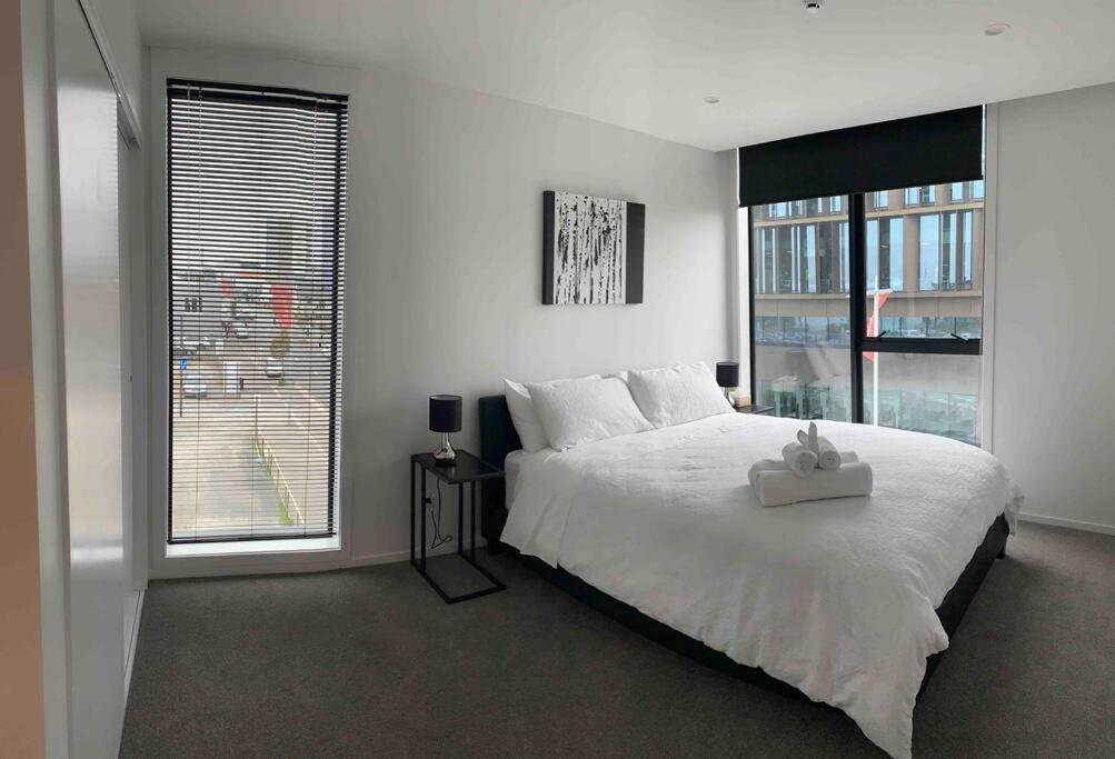 2 Bedrooms Apprtmt Plus Underground Parking In Cbd Christchurch Exteriér fotografie